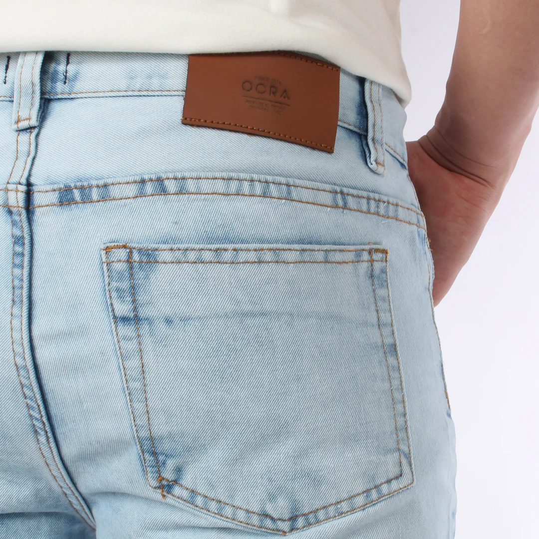 Bermuda de Jean Rígida | Denim Resistente con Detalles Desgastados - Image 3